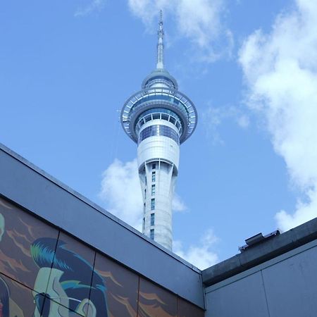 Metro Adventurer Backpackers Hostel Auckland Bagian luar foto